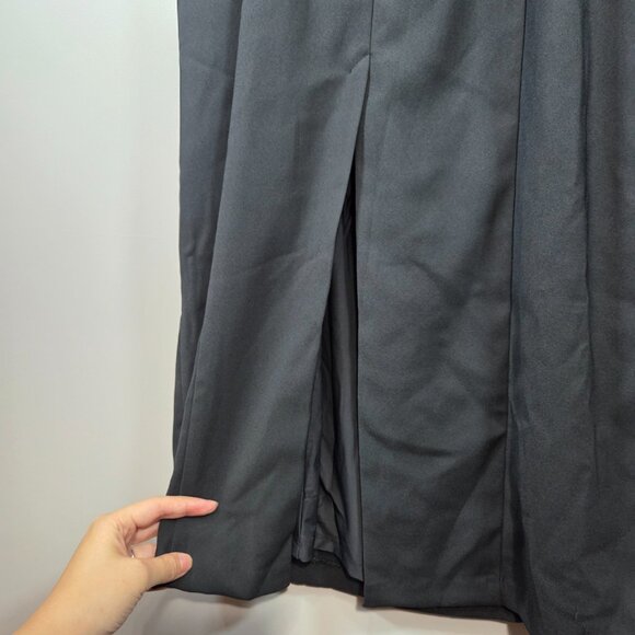 NWT Abercrombie and Fitch Clean Off The Shoulder Midi Dress in Black - Picture 7 of 13